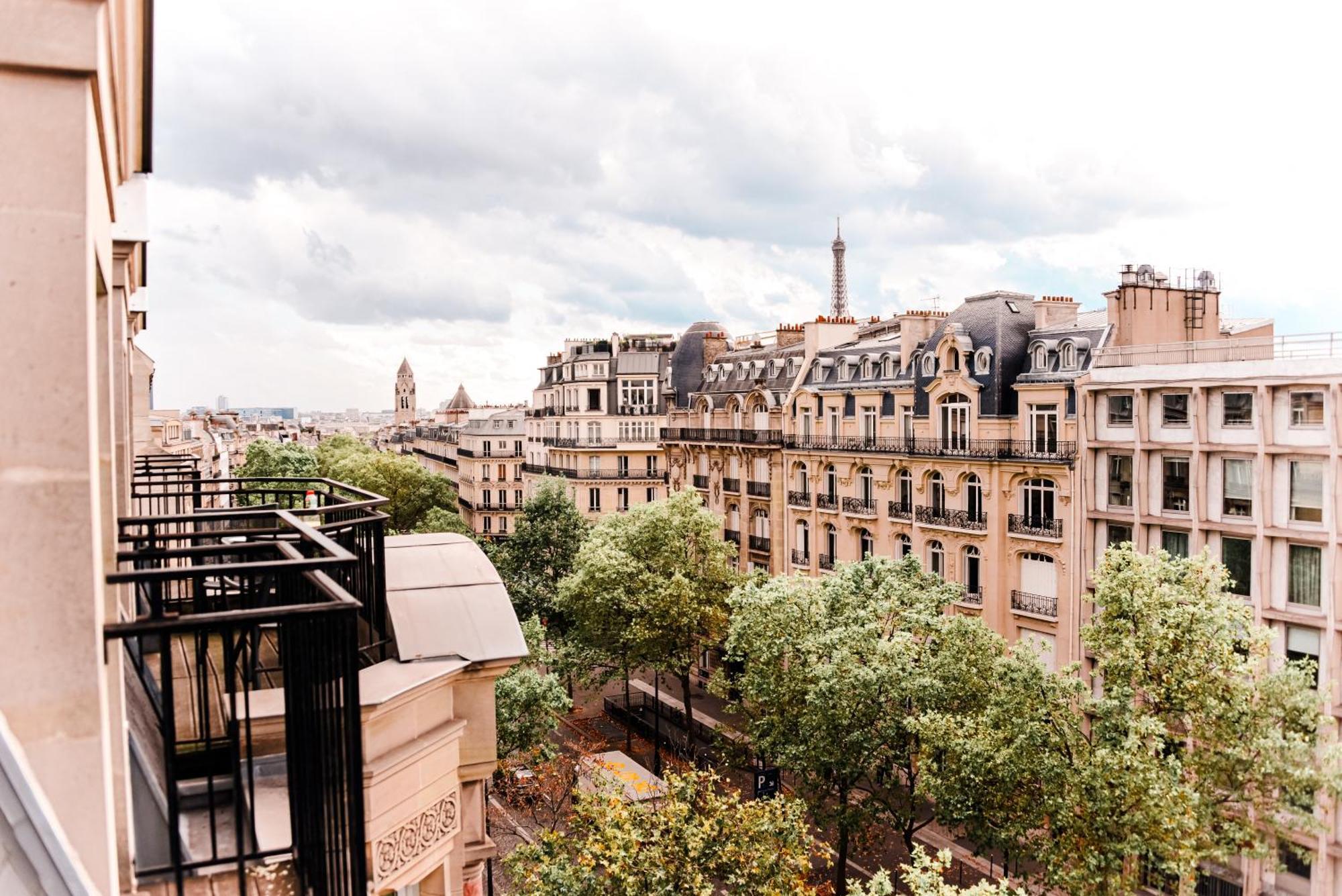 Grand Hotel Champs-Elysees Paris Exterior foto